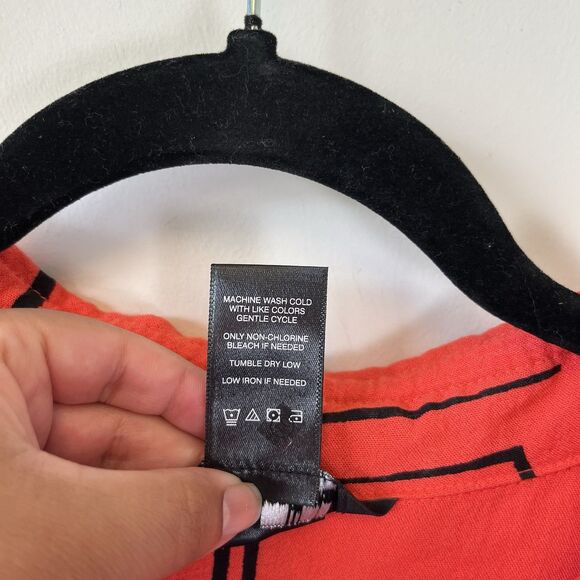 Ali Miles Artsy Printed Button Down Red Top Flutter Sleeve Lagonlook Petite Lrg - Picture 8 of 9